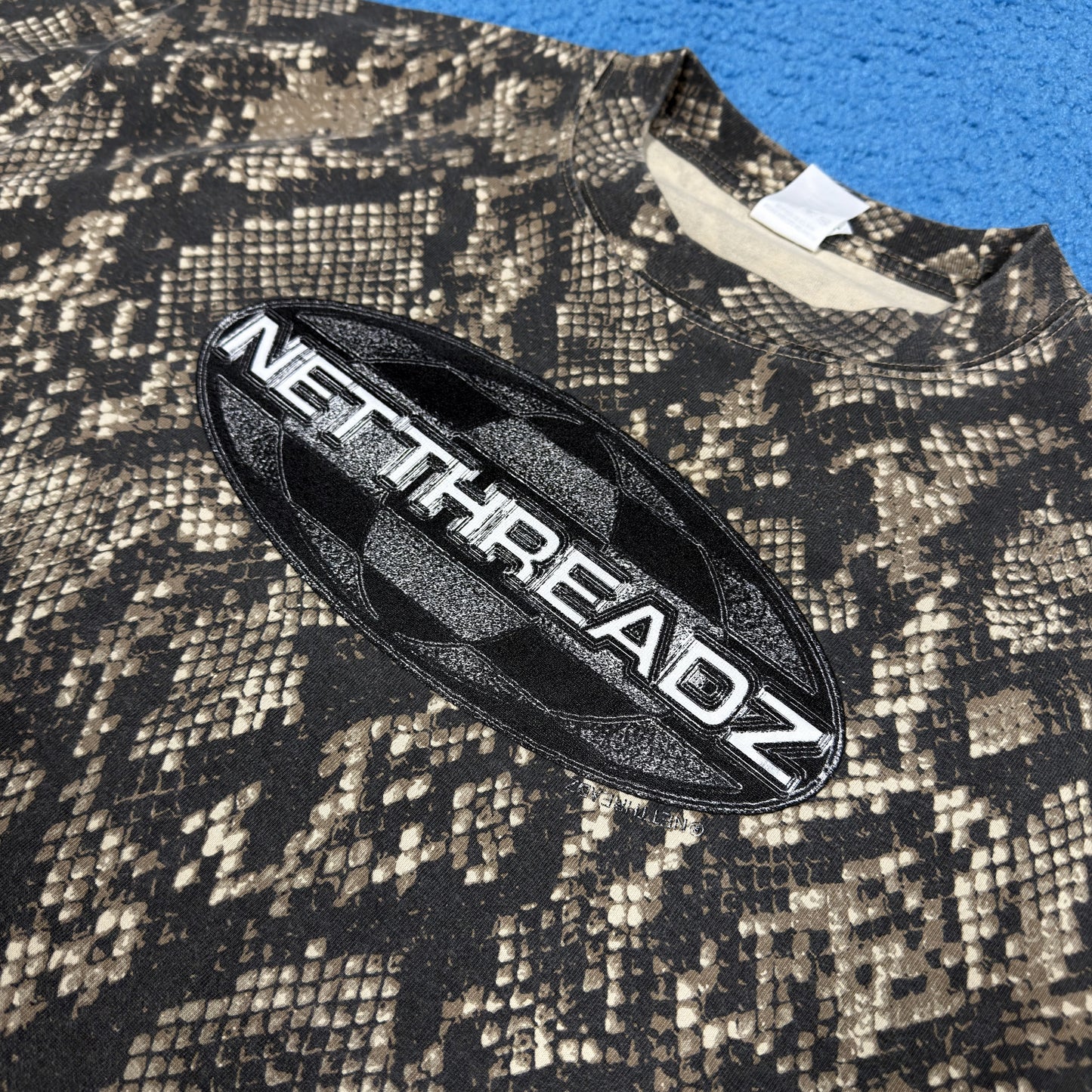 NETTHREADZ TEE