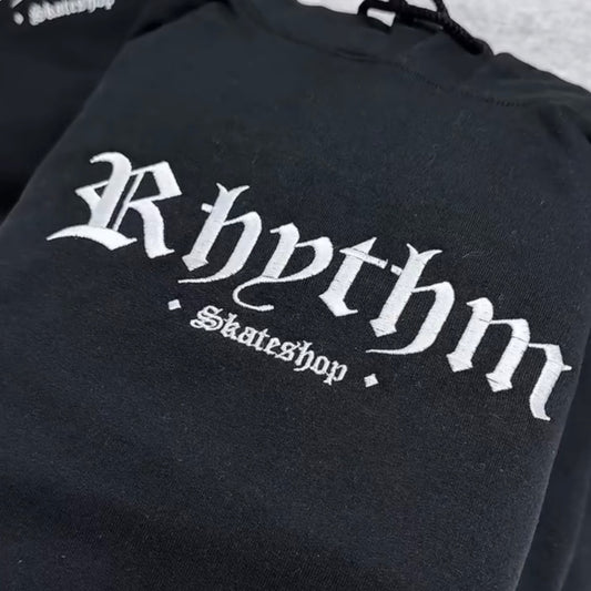 50 Embroidered Oversized or Cropped Hoodies